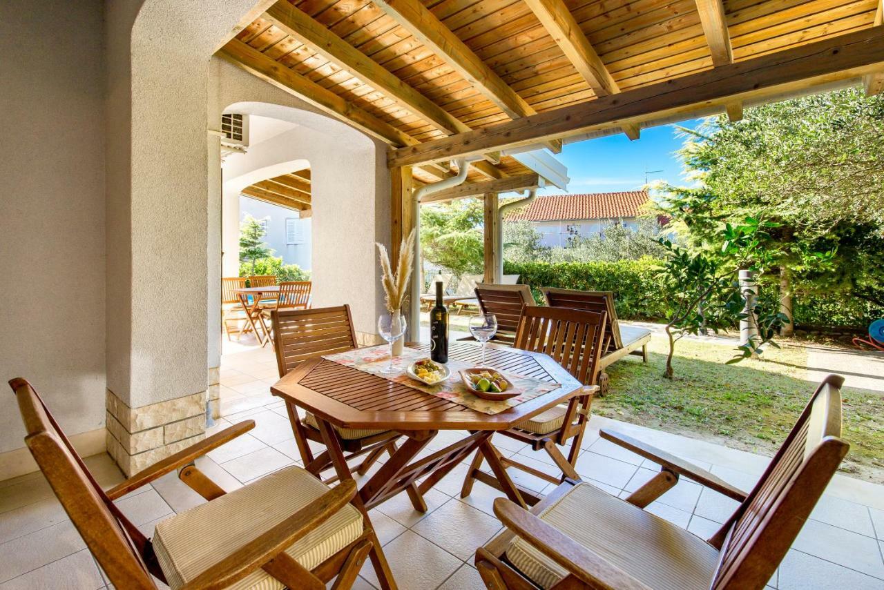 Villas Rab Banjol Exterior foto